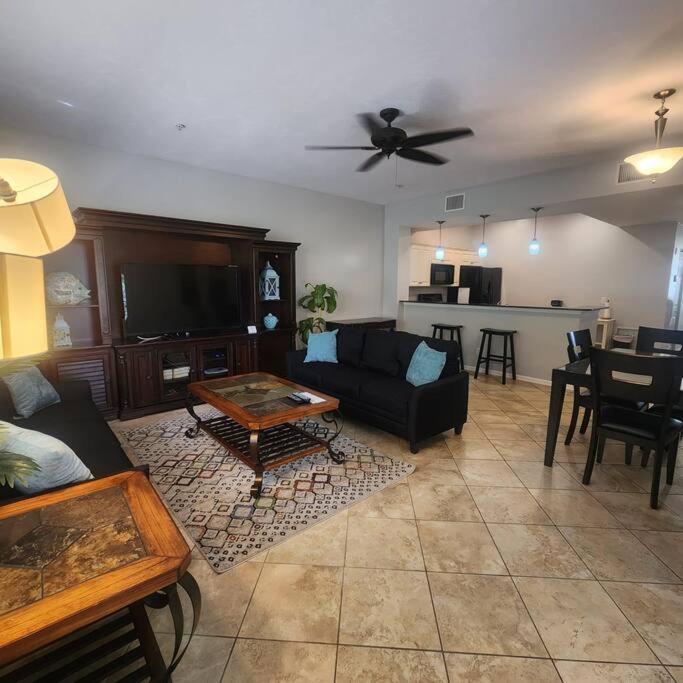 1 Bedroom , 1 Bath With Kitchen At Img Bradenton Exterior foto